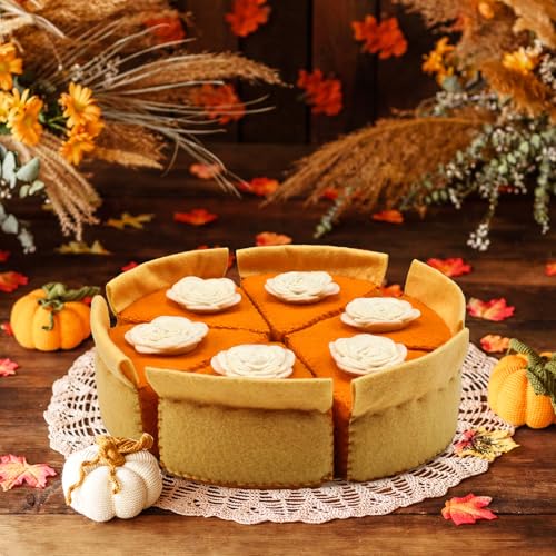 Charlee Bear Grain Free Meaty Bites Freeze Dried Dog Treats, Chicken and Blueberries, 2.25 Ounce Resealable Bag, Training Treats or Meal Topper, High Protein Dog Snacks, Made in USA