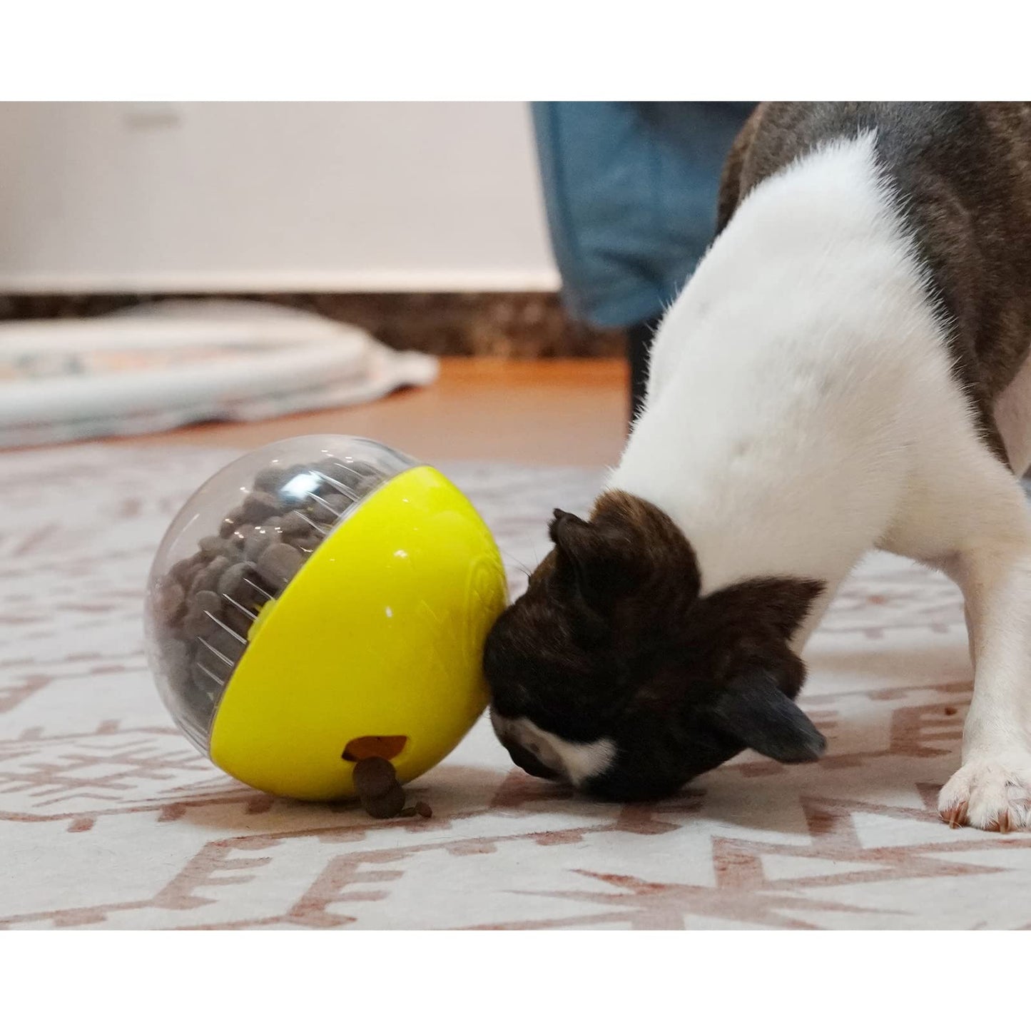 Monotre Dog Treat Ball, Dog Food Puzzle Slow Feeder Interactive Squeaky Mental Stimulation Toys, Cat Treat Dispenser Puzzle Toys Active Rolling Balls for Medium/Large Dog Breeds