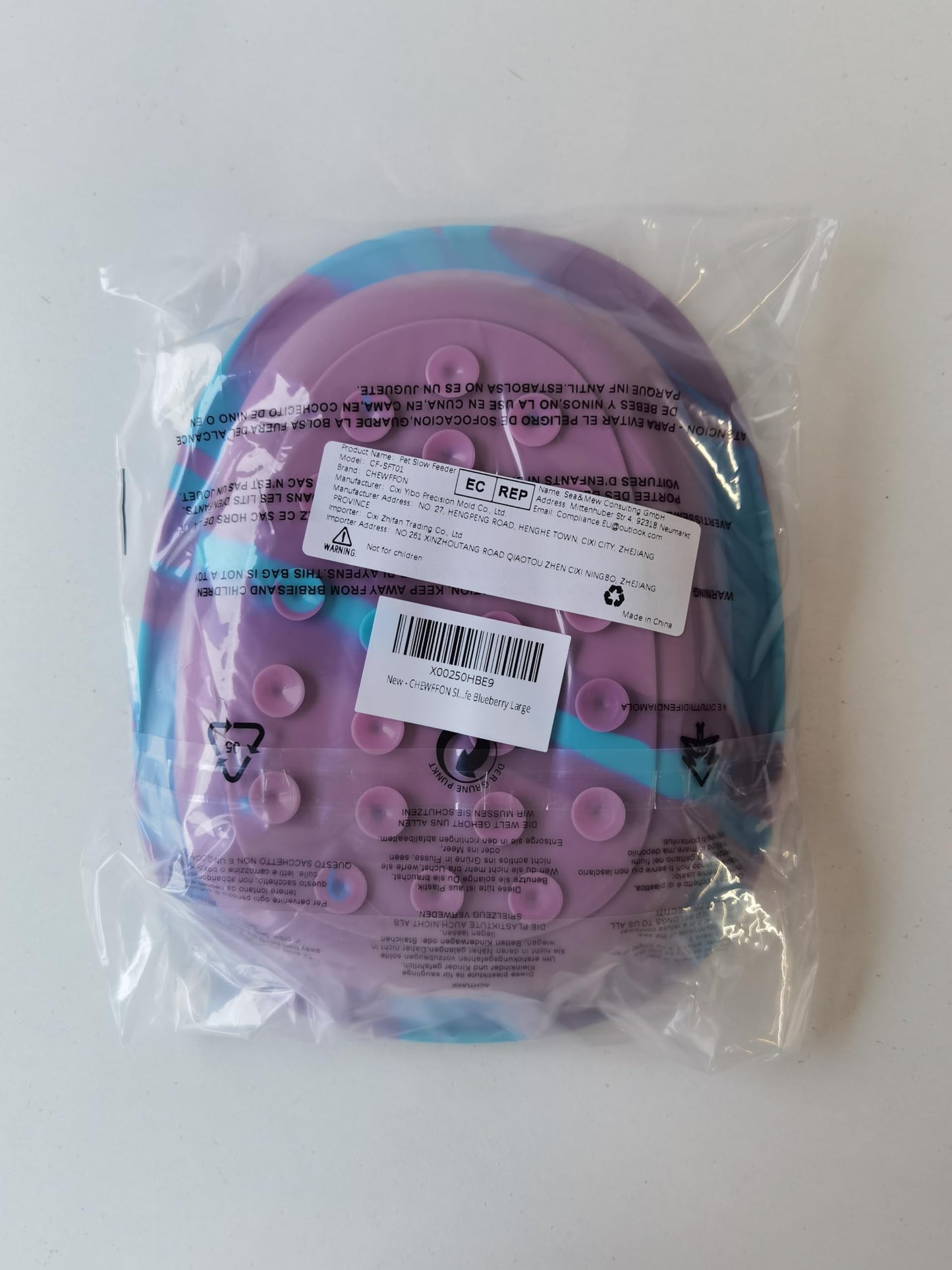 CHEWFFON Interactive Dog&Cat Lick Mat Bowls, BPA-Free Silicone Dog Slow Feeder Bowl with Suction Cups, Non Slip Food Bowl for Dogs and Cats, Reduces Boredom and Anxiety, Dishwasher Safe, Blueberry