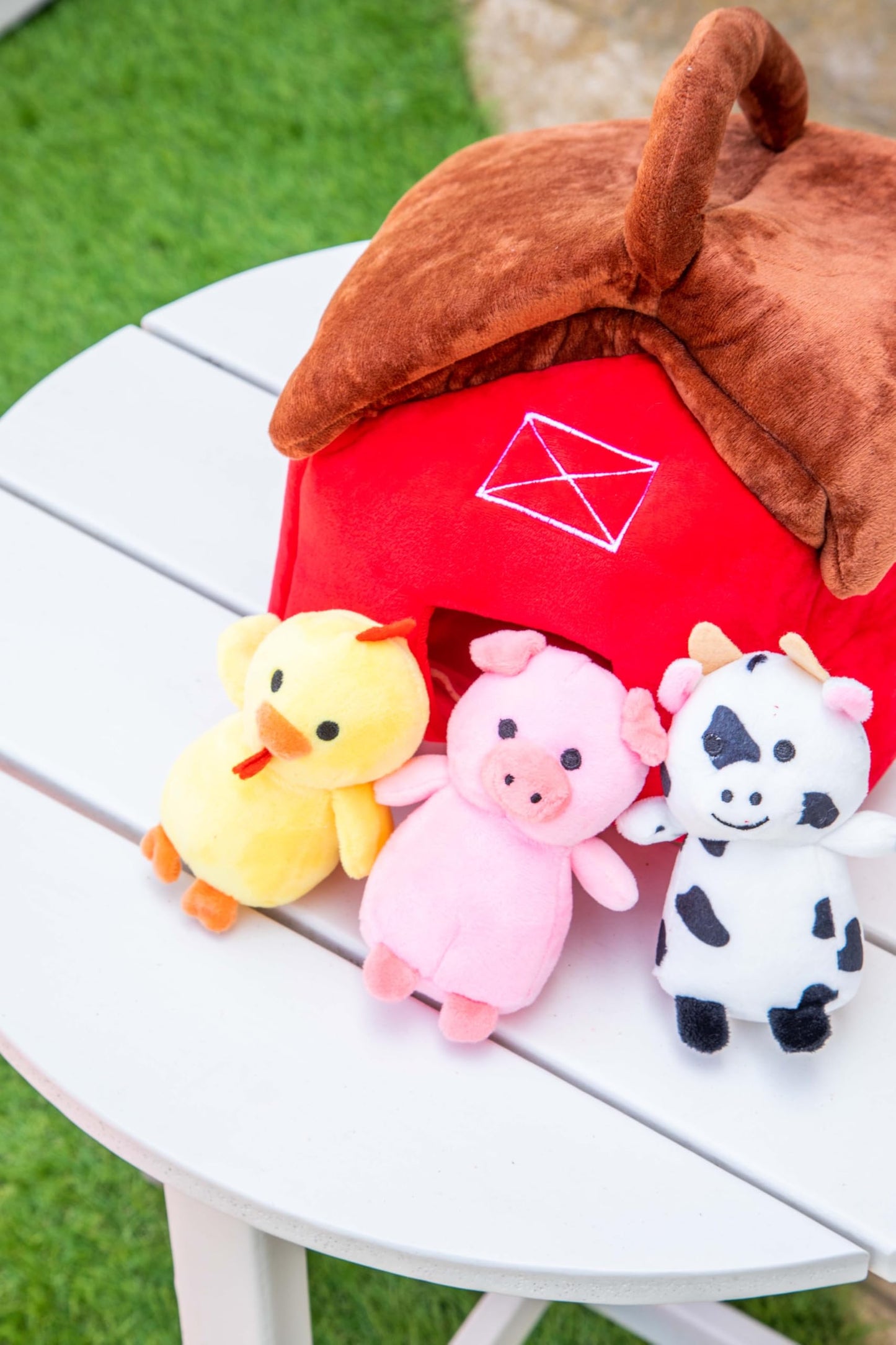 Glow Pups Interactive Hide and Seek Dog Toys for large dogs, medium dog and small dogs, Barnyard Adventure Plush Toy with Crinkle Sound and Squeaky Animals, Red and Brown Barn with 3 Pack Farm Animals