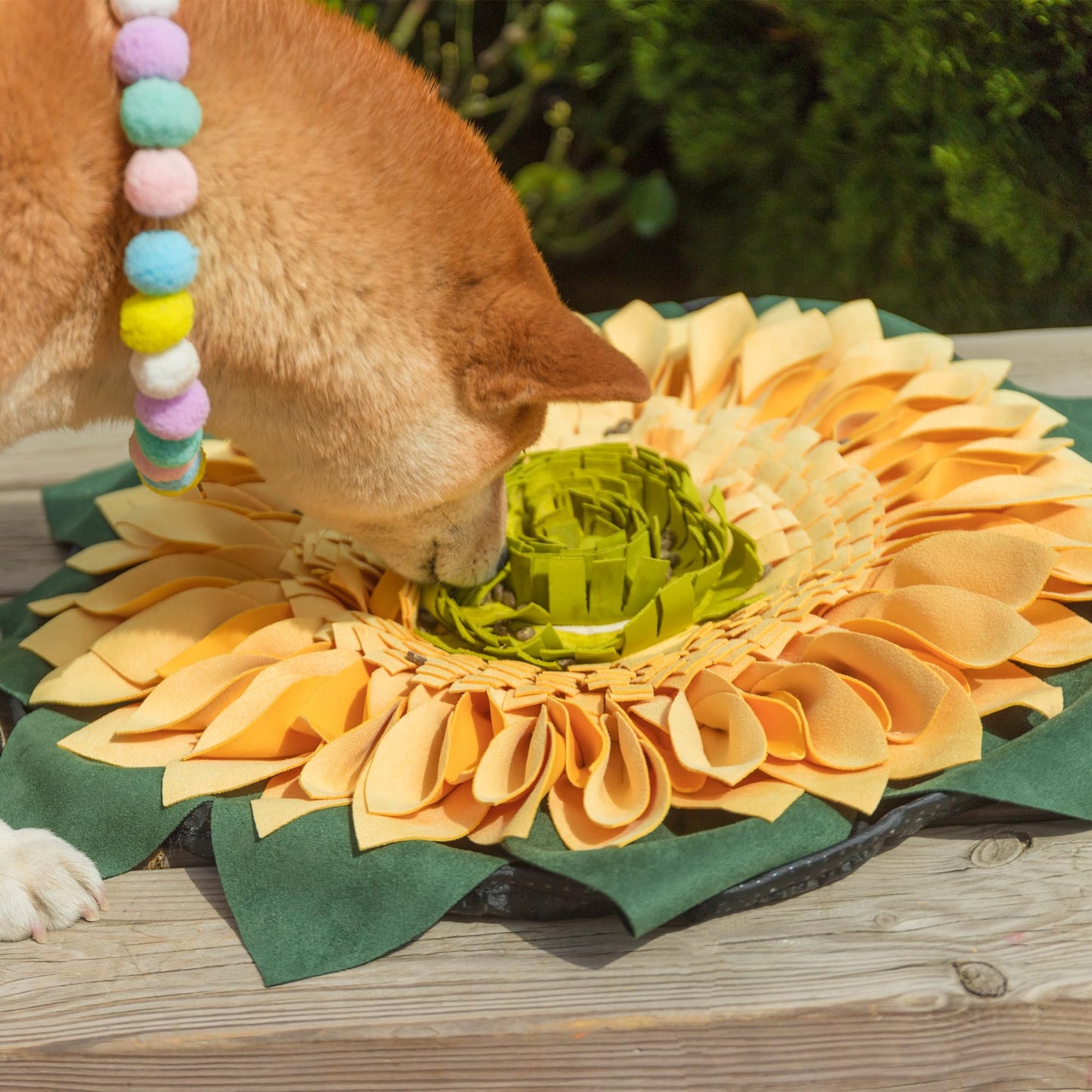 ELSKERJW Snuffle Mat for Dogs Large Breed 20"x20" Interactive Enrichment Toys for Pet, Mental Stimulation, Encourages Natural Foraging Skills and Stress Relief Slow Feeder Mat for Indoor Outdoor Use