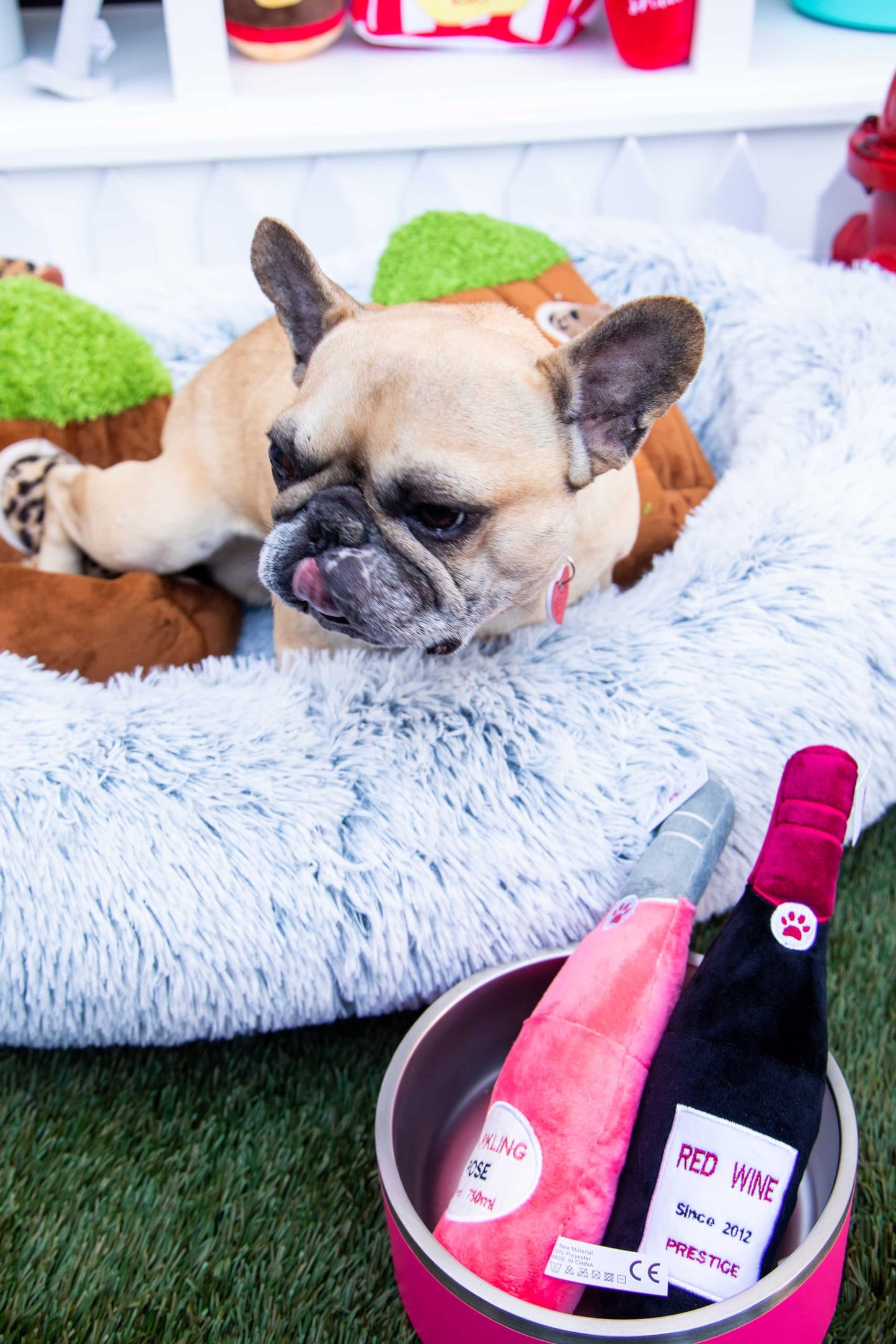 Ultra Soft Calming Faux Fur Dog Bed with Memory Foam Bolster and Egg Crate Foam Base (35.4 x 25.6 x 7.9)