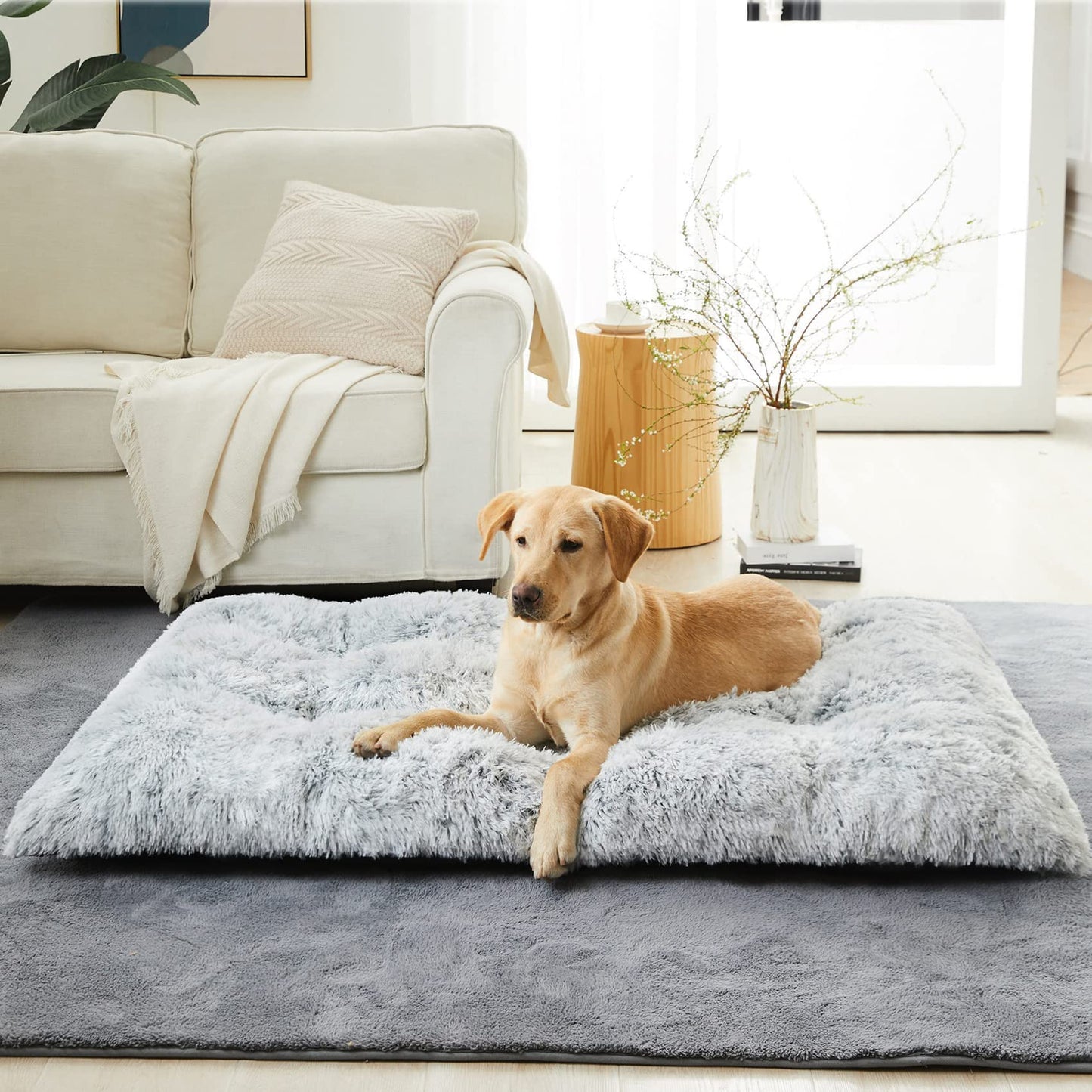 BFPETHOME Dog Beds for Large Dogs, Plush Dog Crate Bed Fluffy Cozy Kennel Pad for Sleeping &Ease Anxiety, Washable Pet Mats with Anti-Slip Bottom for Large Dogs, Grey