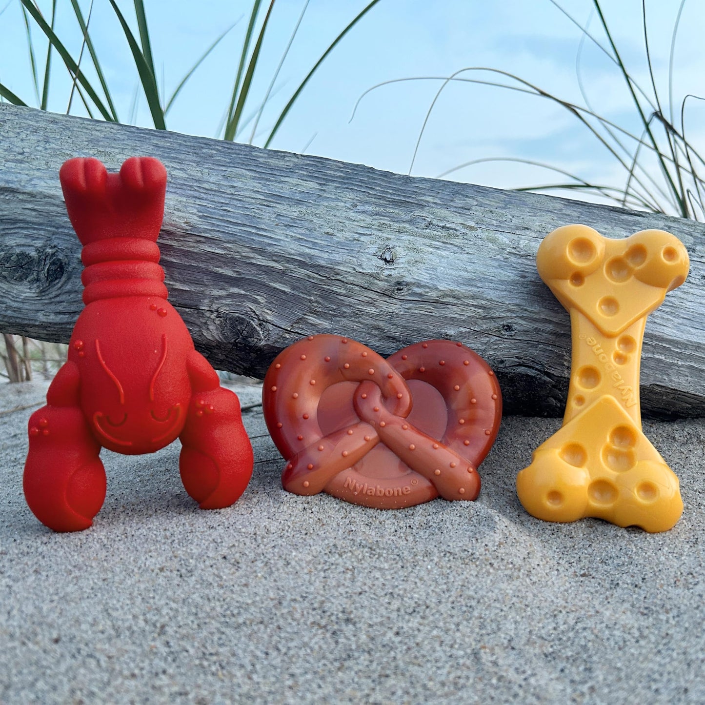 LEGEND SANDY Dog Toys for Aggressive Chewers Large Breed, Durable Dog Bones Squeaky Chew Toy, Nearly Indestructible Dog Toys for Large, Tough Natural Rubber Puppy Chew for Medium Teeth Cleaning